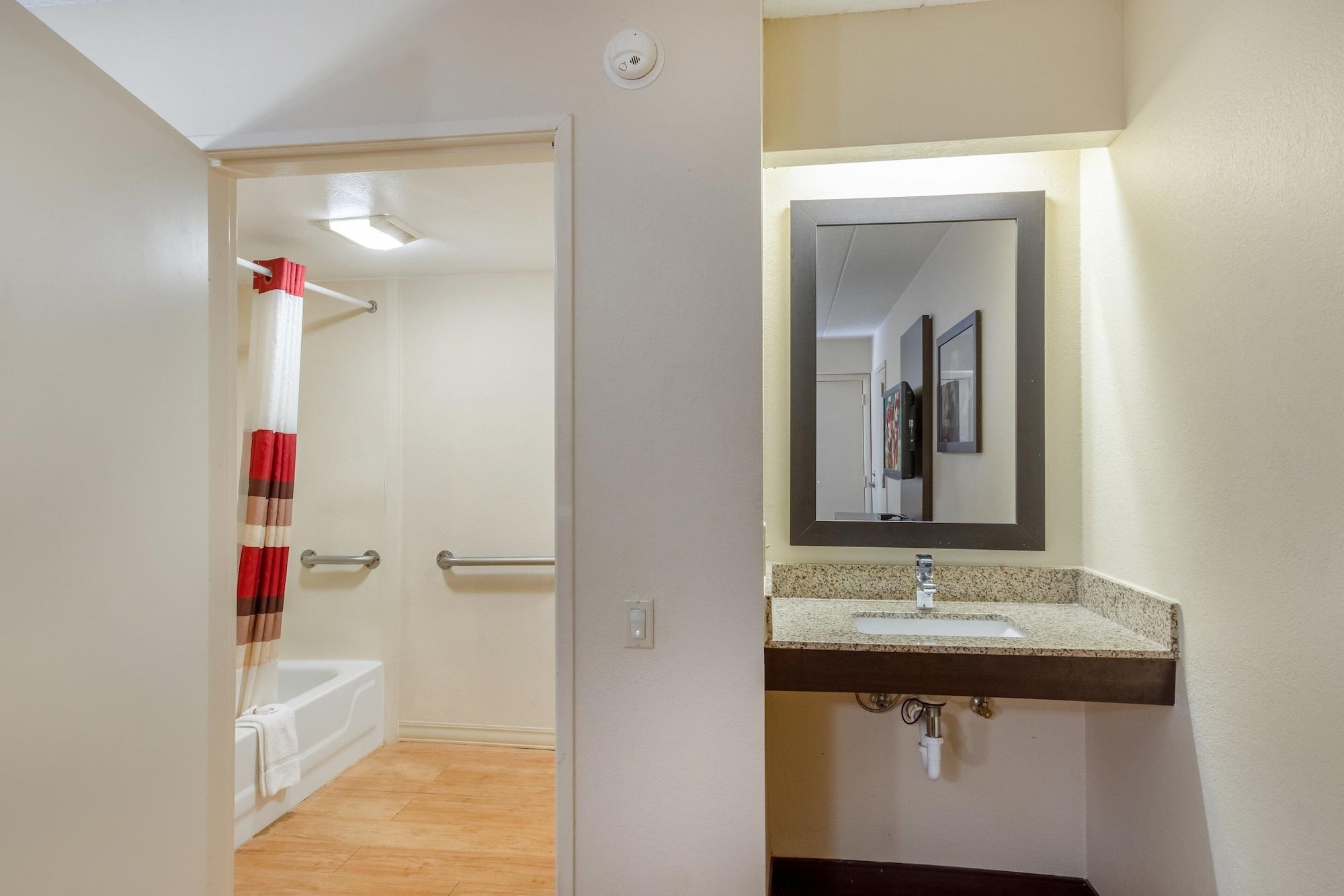 Red Roof Inn Kalamazoo East - Expo Center Экстерьер фото