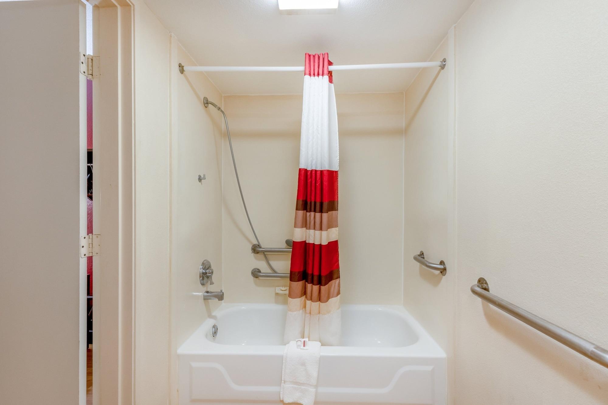 Red Roof Inn Kalamazoo East - Expo Center Экстерьер фото